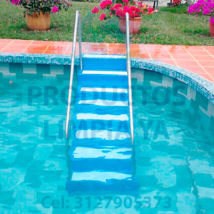 escalera para piscina